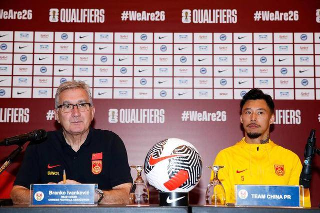 库里30+8爱德华兹27分 勇士终结森林狼4连胜