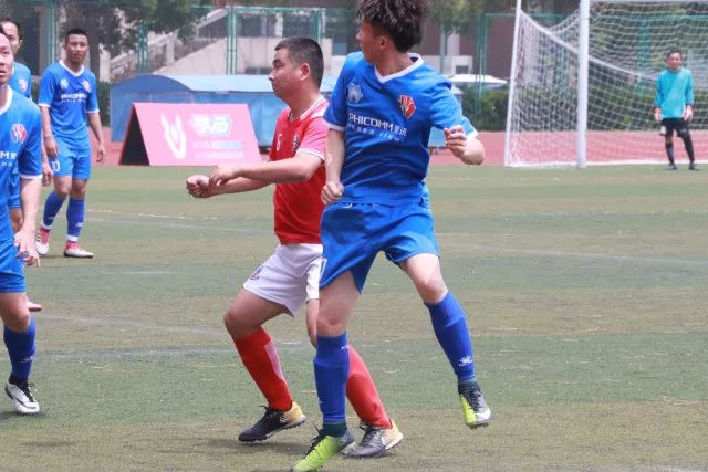 火箭7人上双大胜灰熊 字母空砍38分雄鹿负公牛