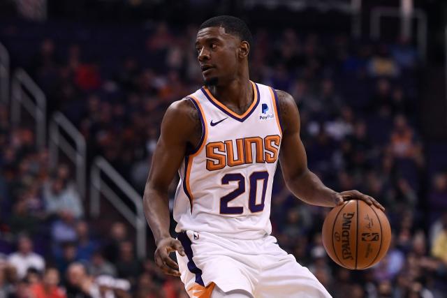 英媒：热刺也有意费耶诺德后卫汉茨科